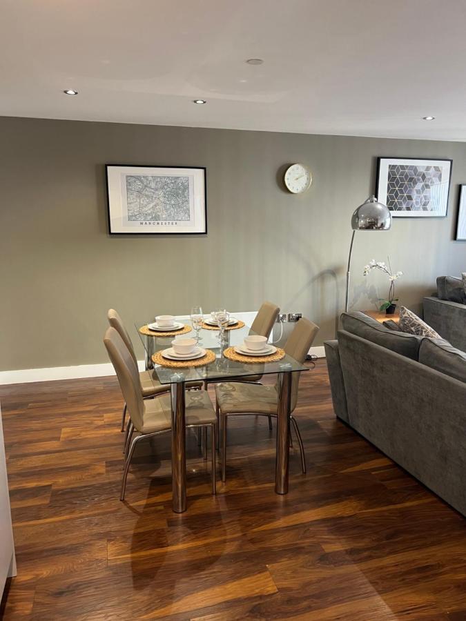 Stunning Manchester City Centre Apartment! Ideal For Small Groups Exterior foto