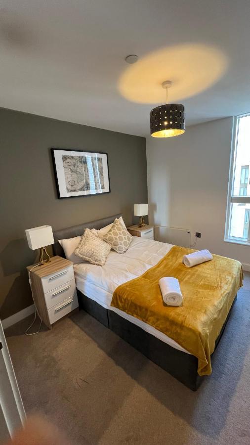 Stunning Manchester City Centre Apartment! Ideal For Small Groups Exterior foto